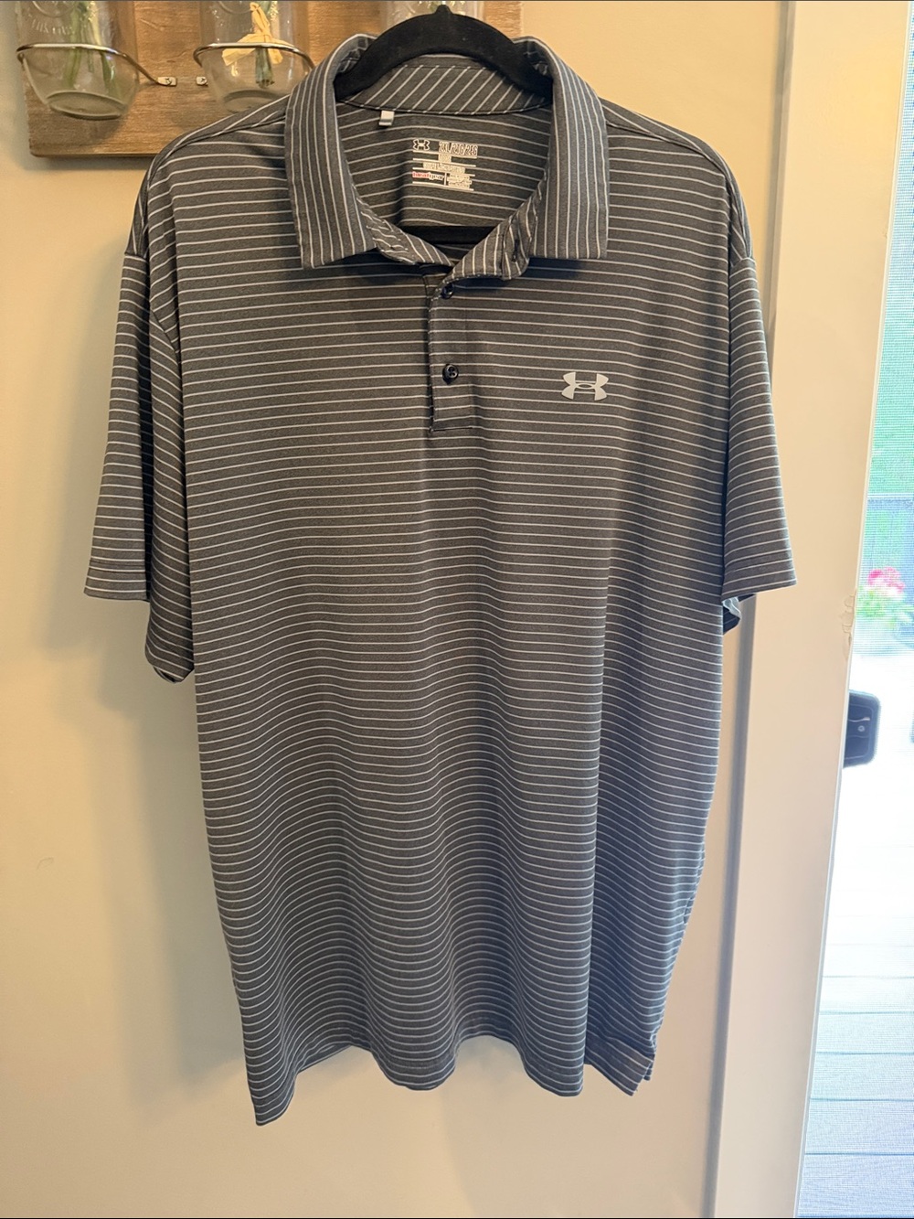 Under Armour Men’s Gray & White Striped Performance Polo